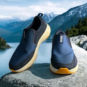 Skechers Go Walk Outdoor Sneaker Men Size 11 Navy Blue Water Resistant Goodyear